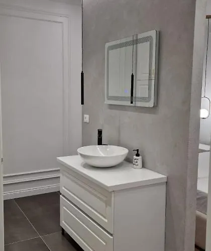 Apartment Heart Of Tirana